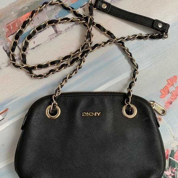 DKNY 2014 Crossbody Goldtone Black Leather Purse - Picture 4 of 16
